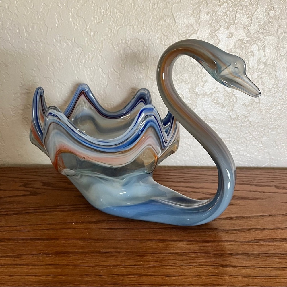 Vintage Hand-blown Art Glass Swan Bowl/Planter - Picture 3 of 11